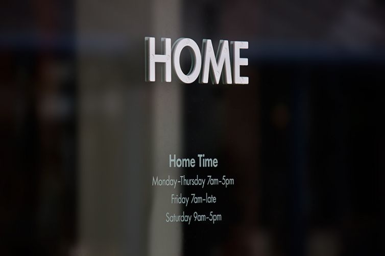 home-cafe-home-time
